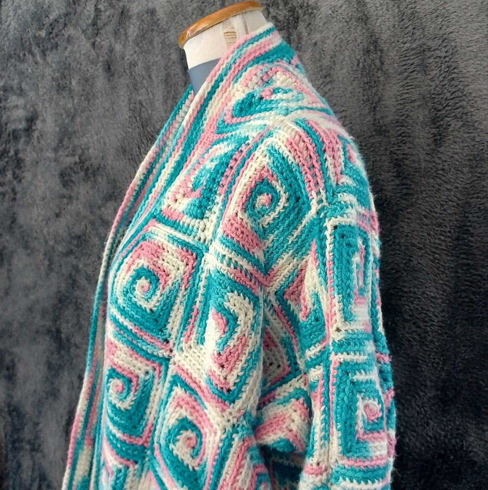 Granny Square Open Cardigan - Picture 3 of 6
